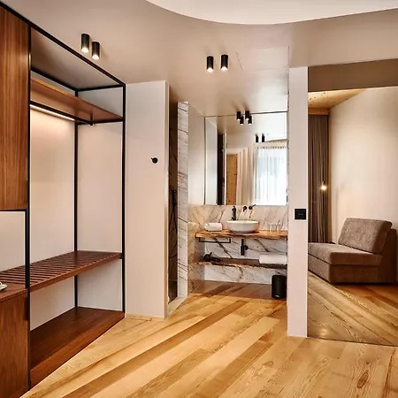 The Log Porto Hotel By Piamonte Hotels-3
